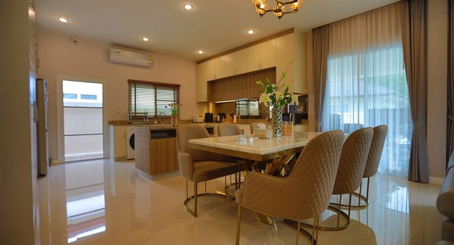 Casa en venta de 3 habitaciones en Bang Lamung, Chonburi