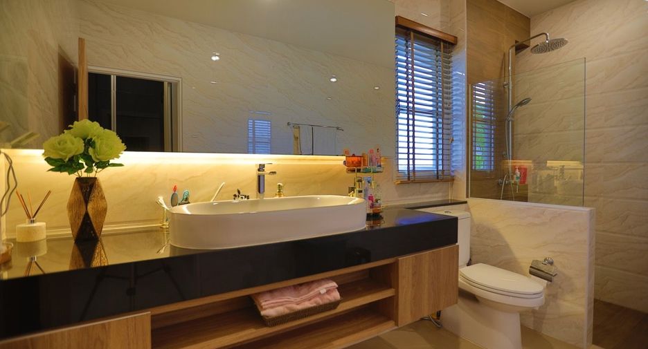 Casa en venta de 3 habitaciones en Bang Lamung, Chonburi