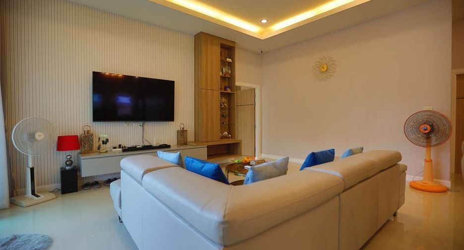 Casa en venta de 3 habitaciones en Bang Lamung, Chonburi