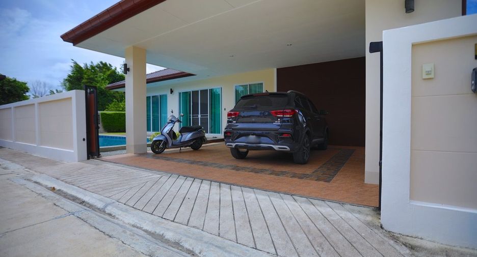 Casa en venta de 3 habitaciones en Bang Lamung, Chonburi
