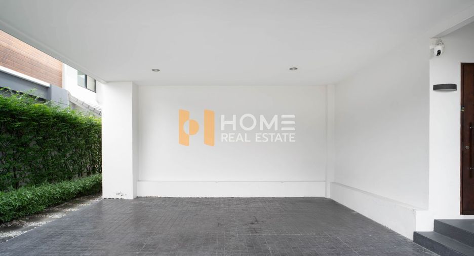 Casa en venta de 4 habitaciones en Bang Kapi, Bangkok