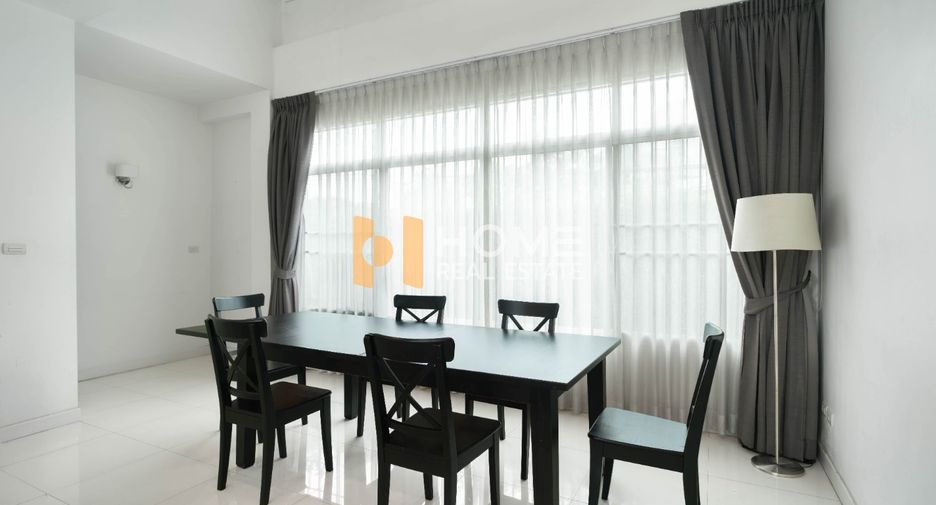 Casa en venta de 4 habitaciones en Bang Kapi, Bangkok