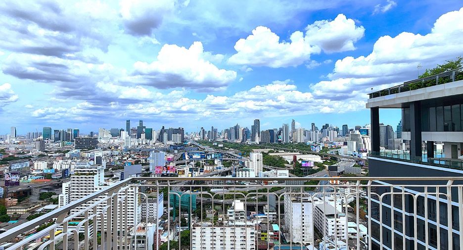 Wohnung zum Kauf mit 3 Zimmer in Ratchathewi, Bangkok