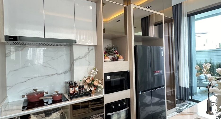For sale 4 ベッドルーム villa in Bang Lamung, Chonburi