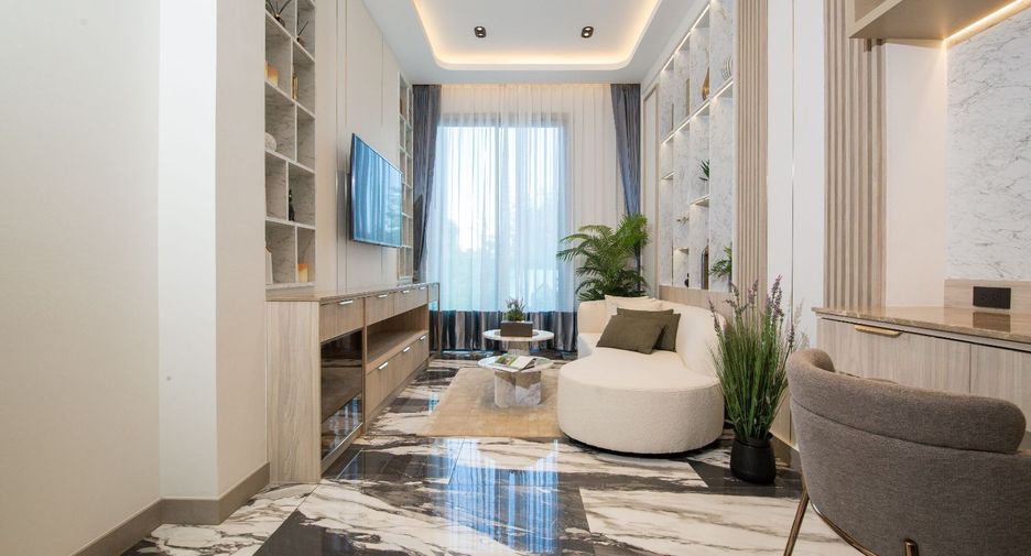 For sale 4 ベッドルーム villa in Bang Lamung, Chonburi