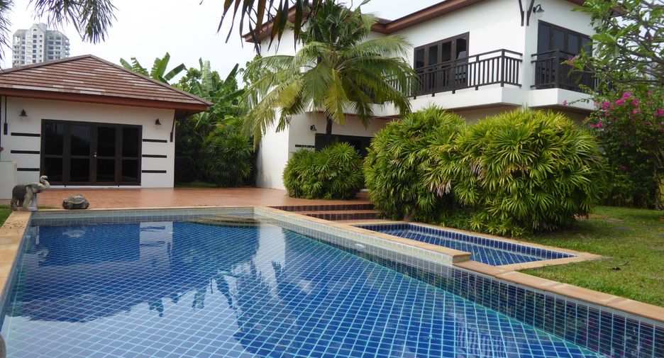 For rent そして for sale スタジオ villa in Mueang Rayong, Rayong