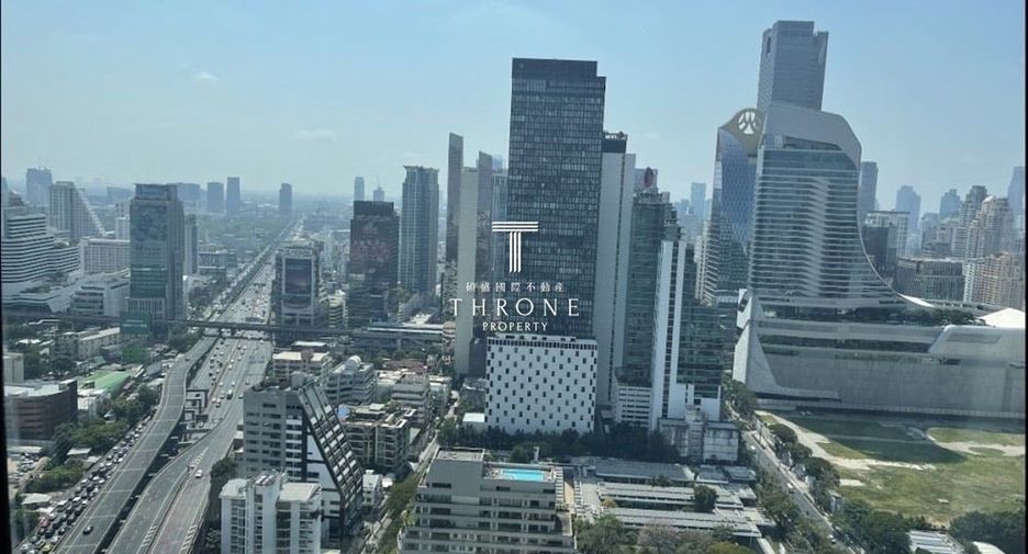 For sale 1 bed condo in Pathum Wan, Bangkok