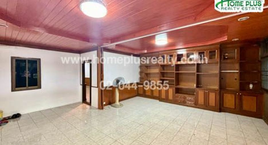 Продажа 2 спальни таунхаус в Кхан На Яо, Бангкок
