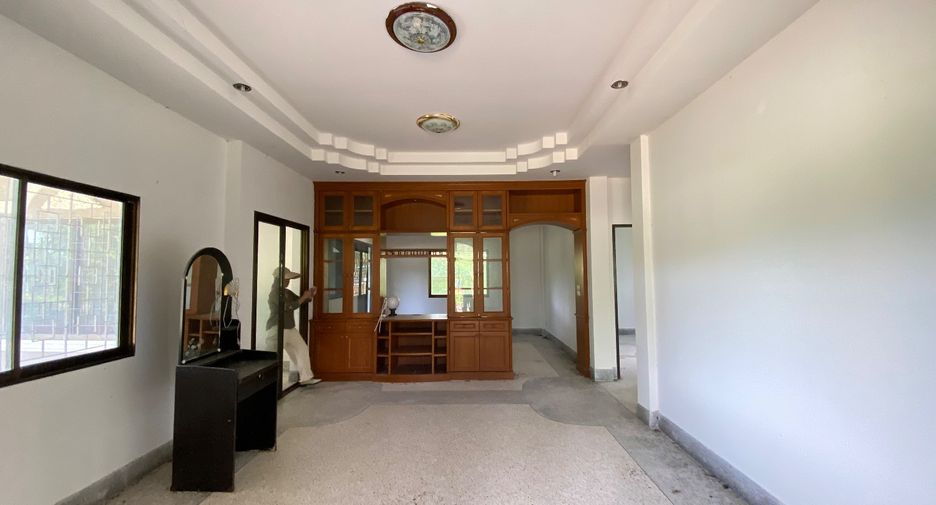 出售 3 卧室 独立屋 在 Mueang Krabi, Krabi