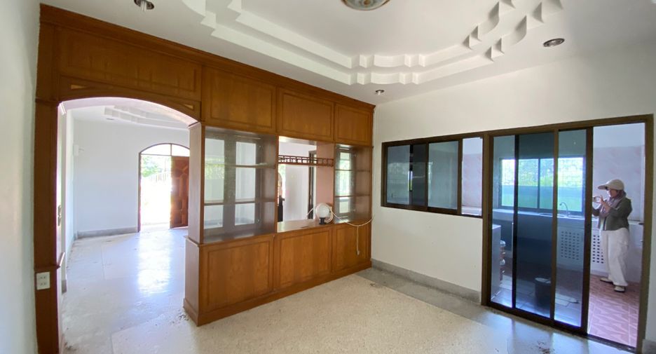 出售 3 卧室 独立屋 在 Mueang Krabi, Krabi