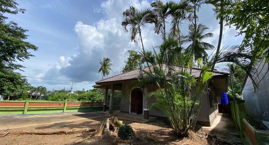 出售 3 卧室 独立屋 在 Mueang Krabi, Krabi