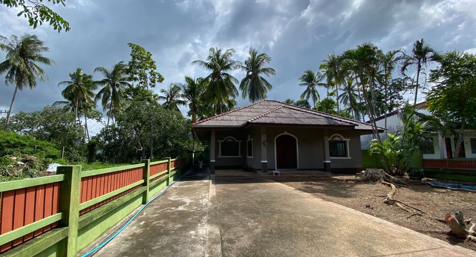 出售 3 卧室 独立屋 在 Mueang Krabi, Krabi