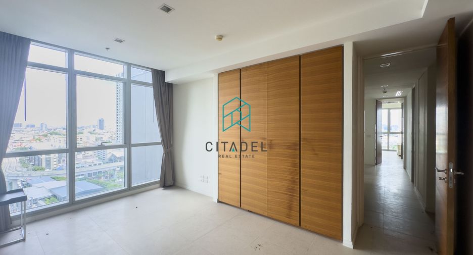 Wohnung zur Miete mit 3 Zimmer in Sathon, Bangkok