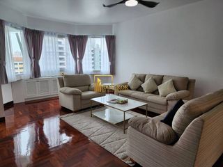 For rent 3 bedrooms apartment in Khlong Toei, Bangkok