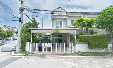 For sale 3 bedrooms townhouse in Bang Phli, Samut Prakan