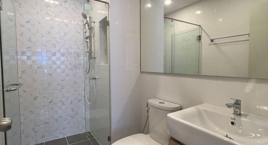 For sale 1 bed condo in Bang Phlat, Bangkok