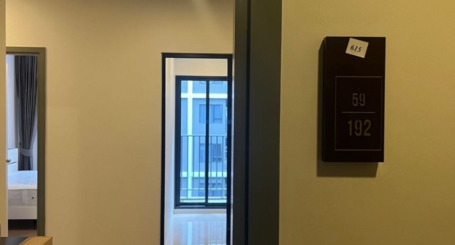 For sale 1 bed condo in Bang Phlat, Bangkok