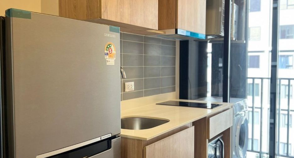 For sale 1 bed condo in Bang Phlat, Bangkok