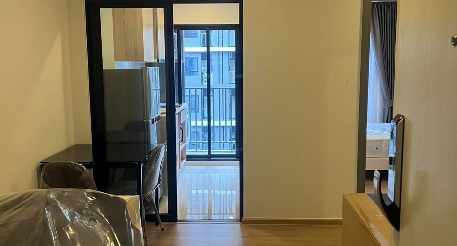 For sale 1 bed condo in Bang Phlat, Bangkok
