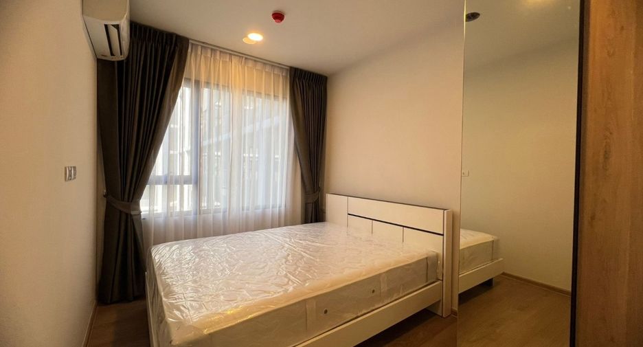 For sale 1 bed condo in Bang Phlat, Bangkok