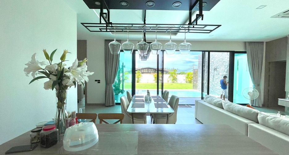 Villa zum Kauf mit 3 Zimmer in Bang Lamung, Chonburi