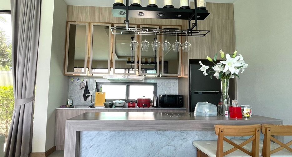 Villa zum Kauf mit 3 Zimmer in Bang Lamung, Chonburi