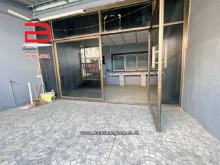 For sale 2 ベッドルーム townhouse in Saphan Sung, Bangkok
