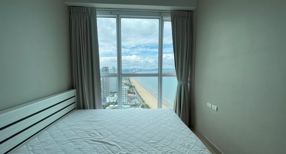 For rent 2 bedrooms condo in Bang Lamung, Chonburi