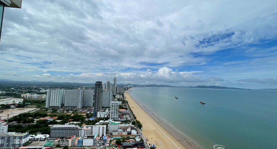 For rent 2 bedrooms condo in Bang Lamung, Chonburi