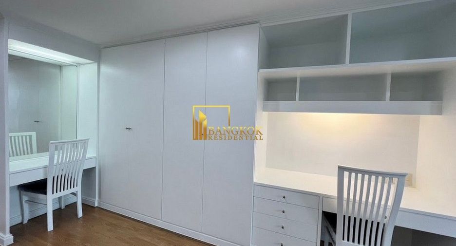 For rent 3 bedrooms condo in Khlong Toei, Bangkok