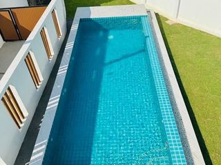 Casa en alquiler y en venta de 4 habitaciones en Mueang Chiang Mai, Chiang Mai