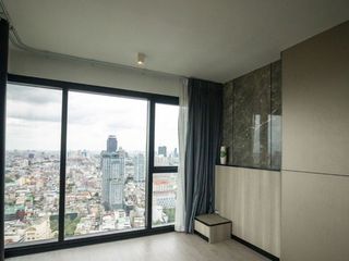 À louer 2 chambres maison à Sathon, Bangkok