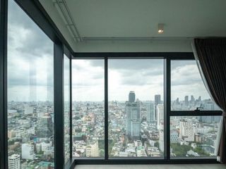 À louer 2 chambres maison à Sathon, Bangkok
