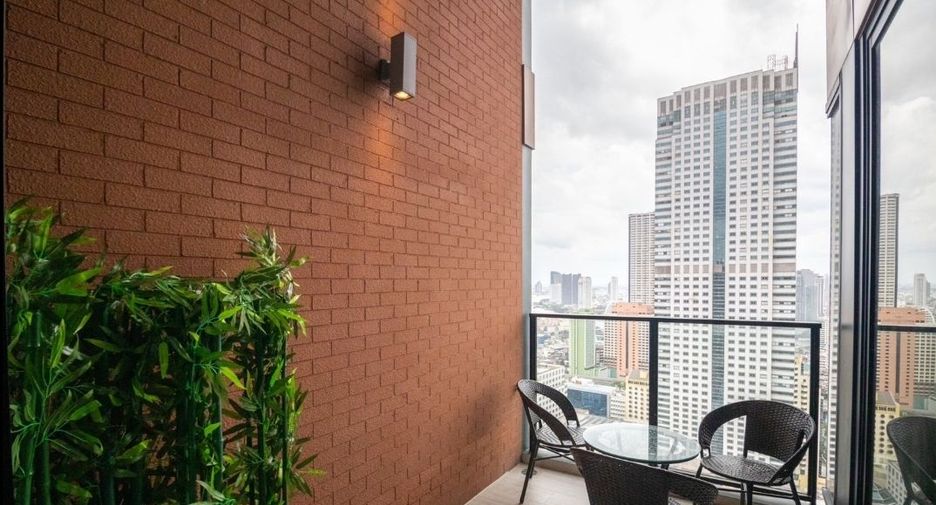 For rent 2 bedrooms house in Sathon, Bangkok