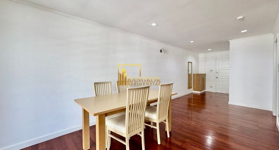 For rent 3 bedrooms condo in Khlong Toei, Bangkok