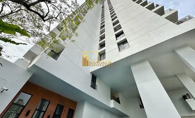 For rent 2 bed condo in Watthana, Bangkok