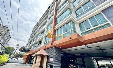 For rent そして for sale 2 Beds condo in Watthana, Bangkok