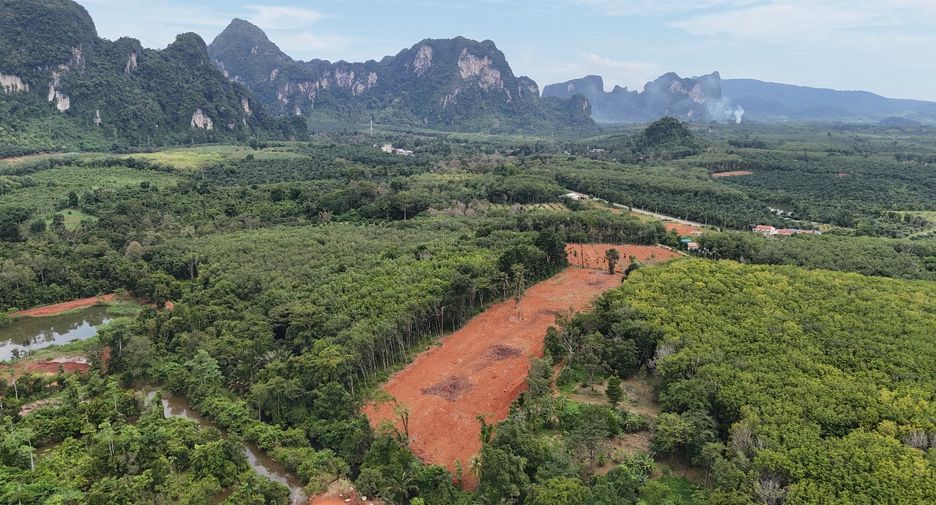 À vendre terrain à Mueang Krabi, Krabi