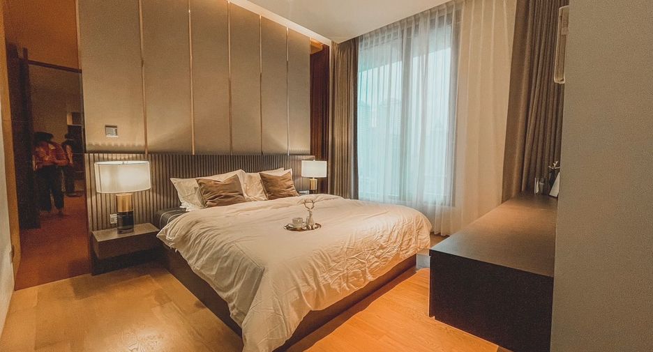 For rent and for sale 1 bed condo in Sathon, Bangkok