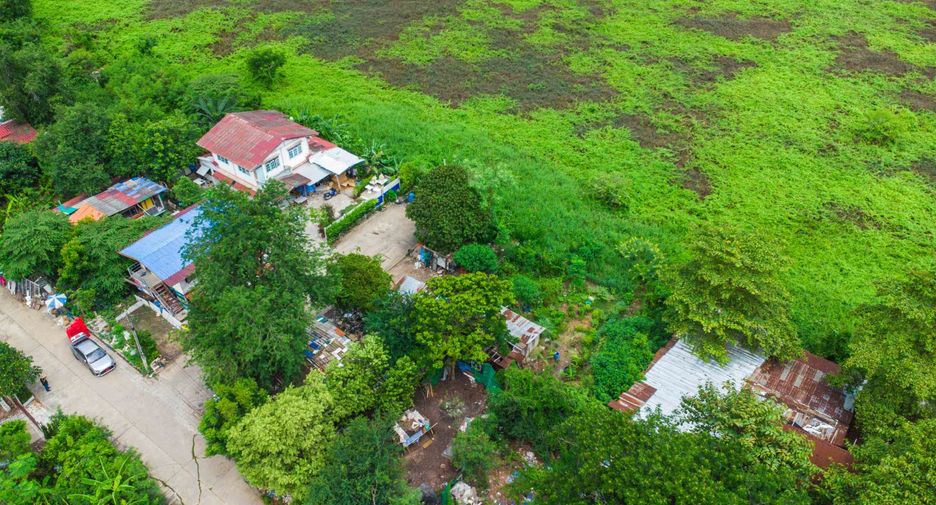 For sale land in Sai Noi, Nonthaburi