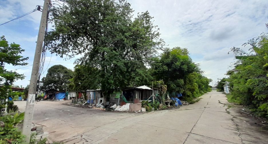 For sale land in Sai Noi, Nonthaburi