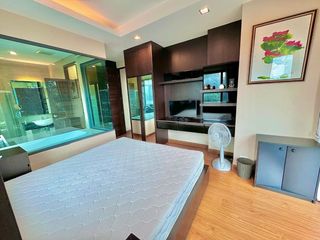 Condo en alquiler de 2 habitaciones en Mueang Chiang Mai, Chiang Mai