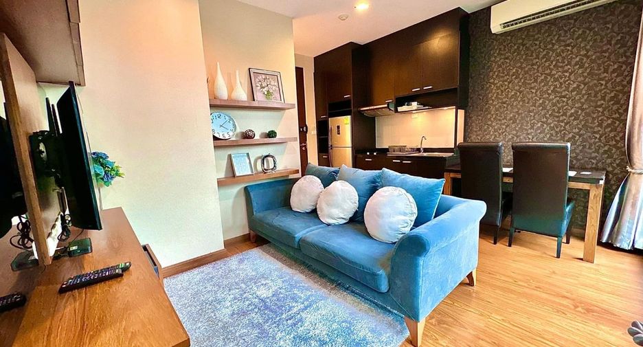 Condo en alquiler de 2 habitaciones en Mueang Chiang Mai, Chiang Mai