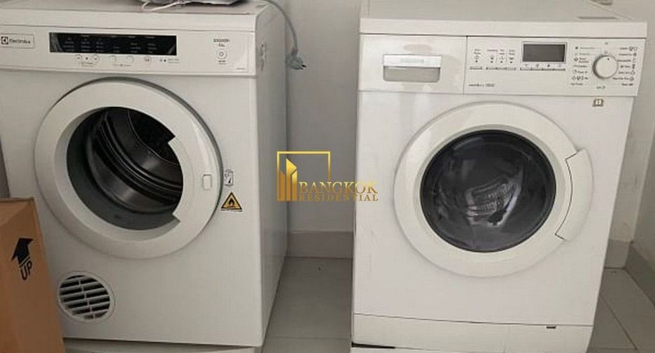 For rent 4 ベッドルーム condo in Bang Rak, Bangkok