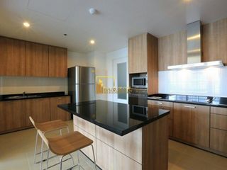 For rent 3 bedrooms apartment in Watthana, Bangkok