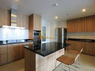For rent 3 bedrooms apartment in Watthana, Bangkok