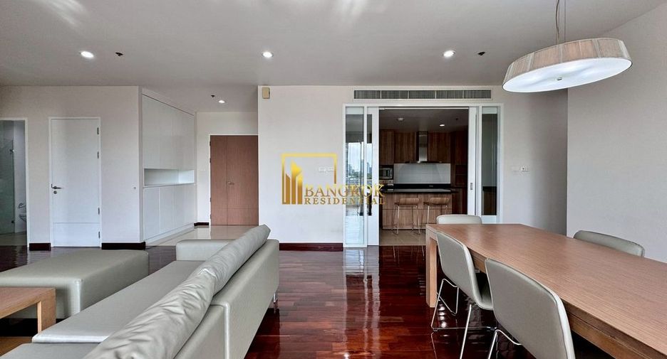 Apartamento en alquiler de 3 habitaciones en Watthana, Bangkok