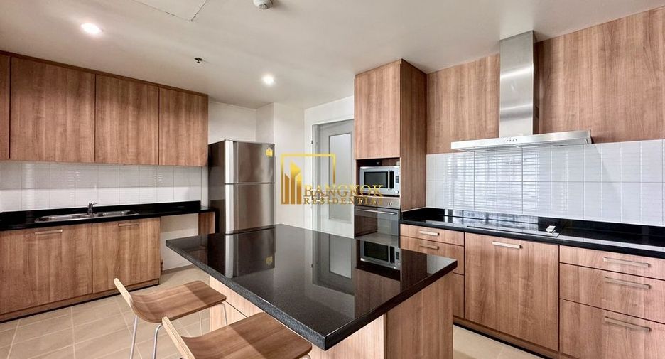 Apartamento en alquiler de 3 habitaciones en Watthana, Bangkok
