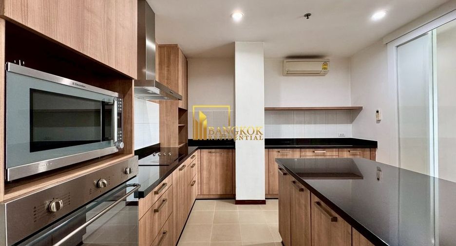 Apartamento en alquiler de 3 habitaciones en Watthana, Bangkok