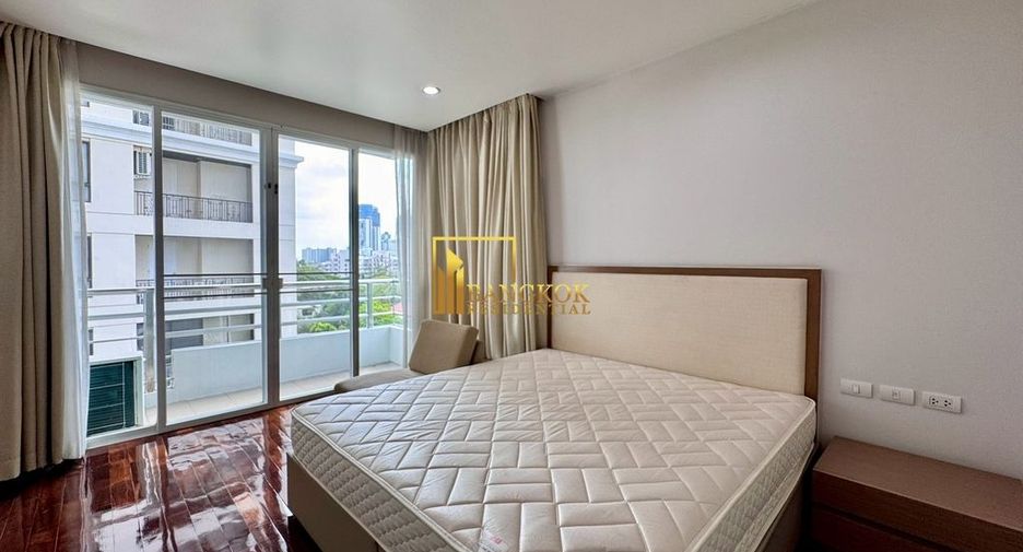 Apartamento en alquiler de 3 habitaciones en Watthana, Bangkok
